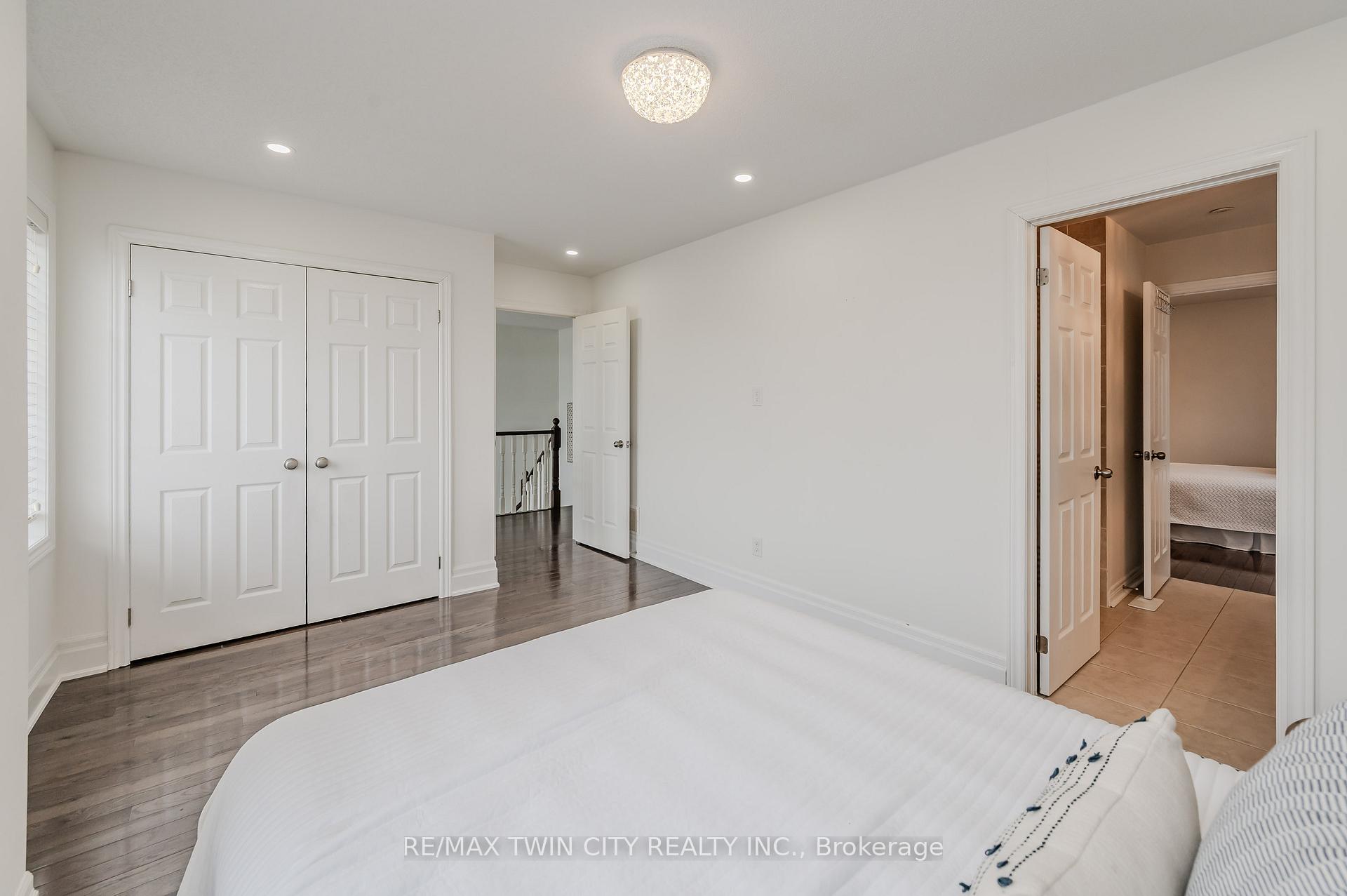 Photo 22 of 498 Thomas Slee Drive, Kitchener, Doon South — HOMEH