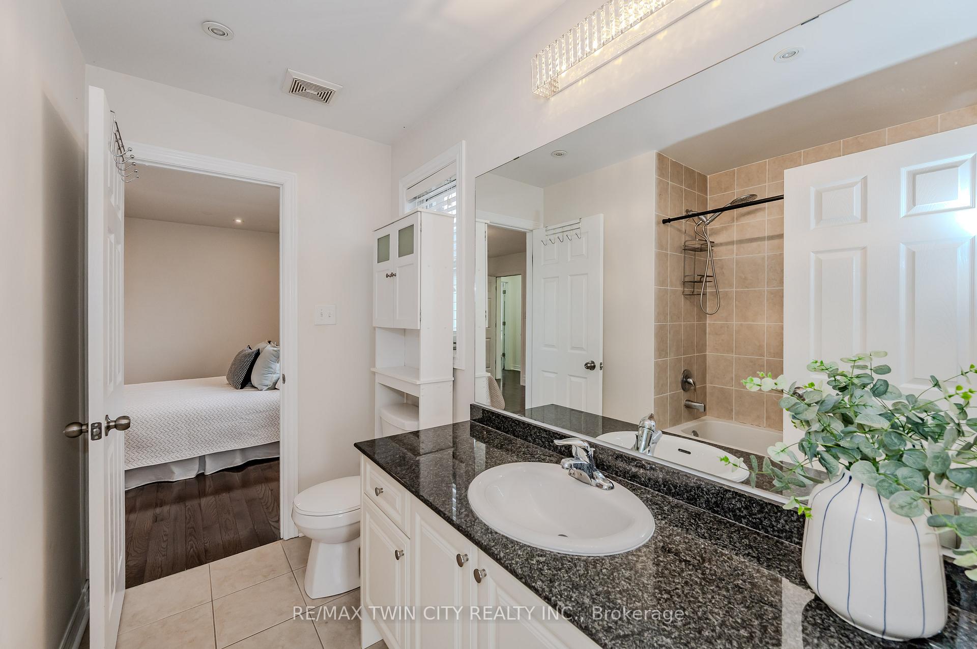Photo 23 of 498 Thomas Slee Drive, Kitchener, Doon South — HOMEH