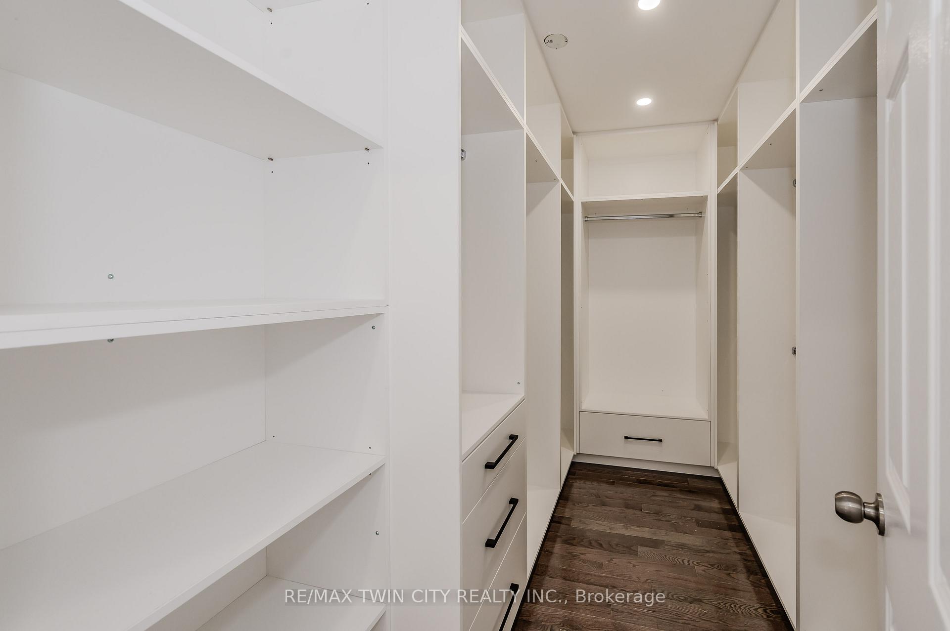 Photo 33 of 498 Thomas Slee Drive, Kitchener, Doon South — HOMEH