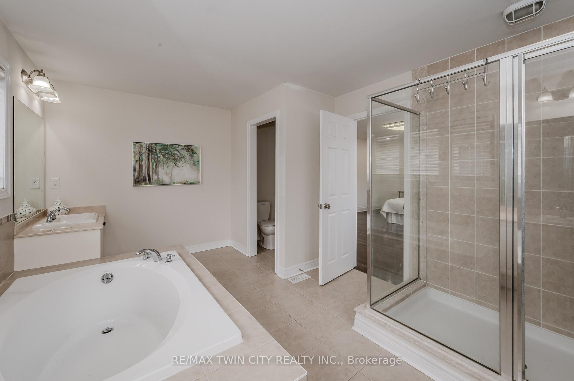 Photo 35 of 498 Thomas Slee Drive, Kitchener, Doon South — HOMEH