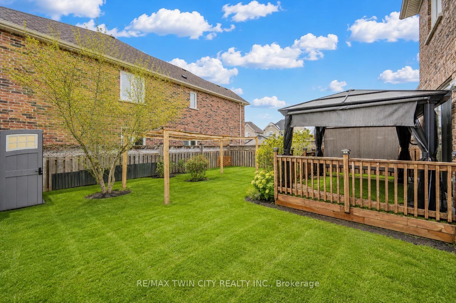 Photo 49 of 498 Thomas Slee Drive, Kitchener, Doon South — HOMEH