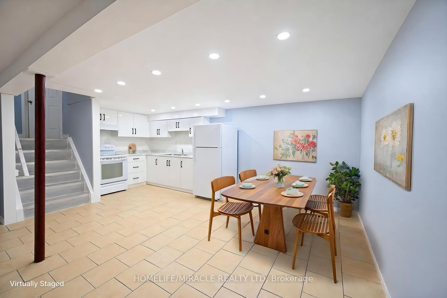 Photo 34 of 177 Westmore Drive S, Etobicoke, West Humber-Clairville — HOMEH