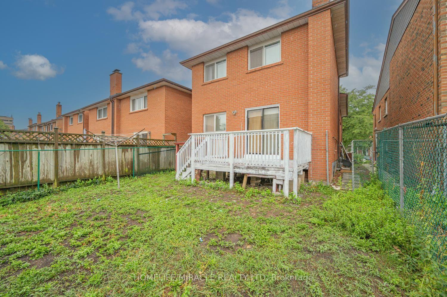 Photo 46 of 177 Westmore Drive S, Etobicoke, West Humber-Clairville — HOMEH
