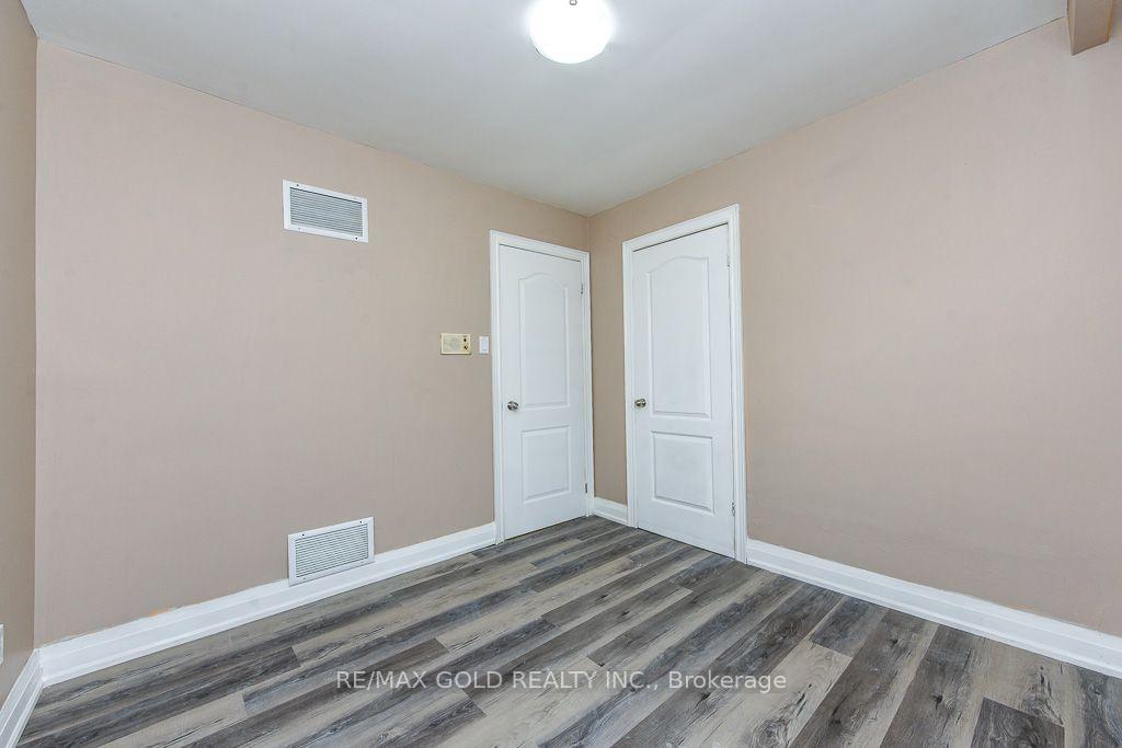 Photo 19 of 7624 Middleshire Drive, Mississauga, Malton — HOMEH
