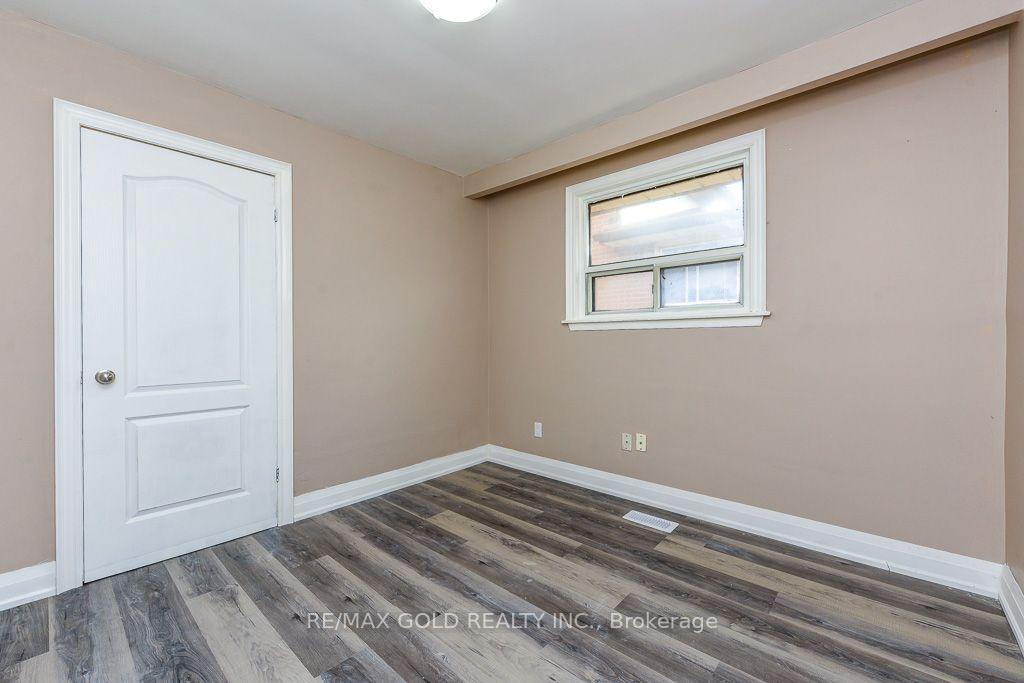 Photo 20 of 7624 Middleshire Drive, Mississauga, Malton — HOMEH