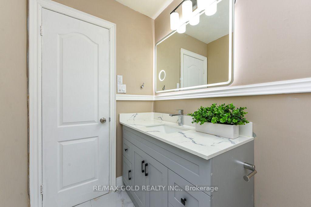 Photo 23 of 7624 Middleshire Drive, Mississauga, Malton — HOMEH
