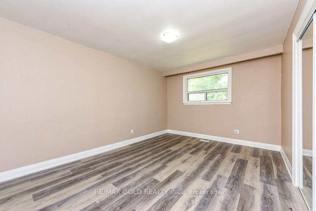 Photo 24 of 7624 Middleshire Drive, Mississauga, Malton — HOMEH