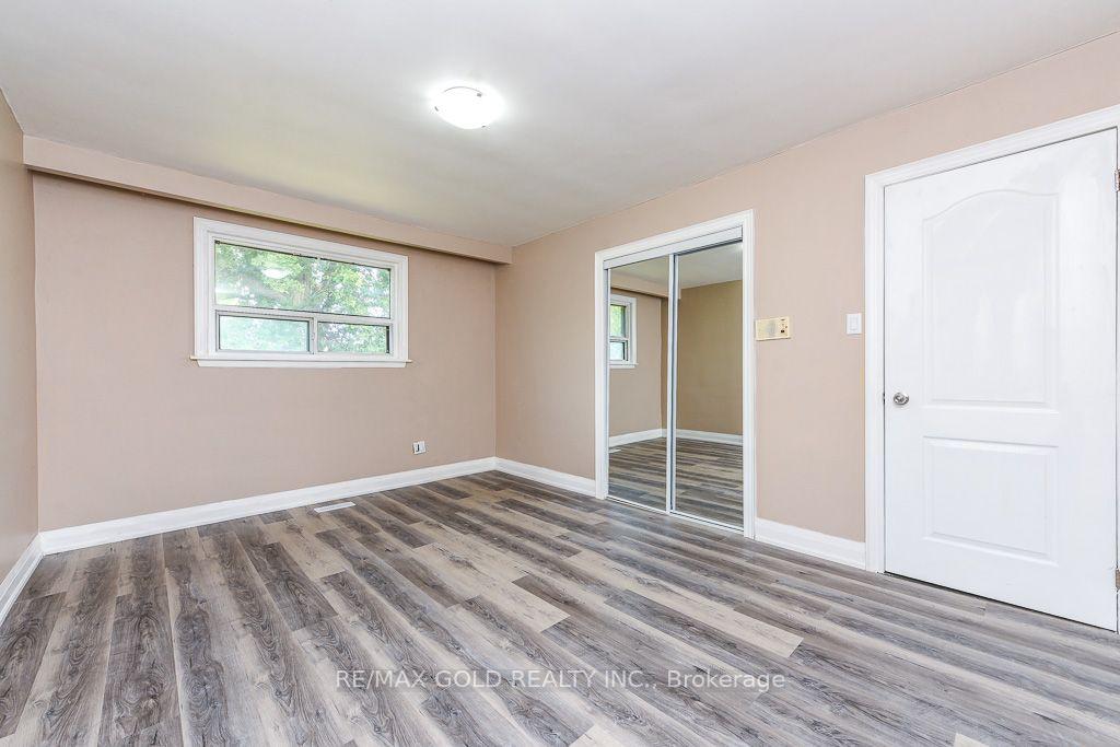 Photo 25 of 7624 Middleshire Drive, Mississauga, Malton — HOMEH