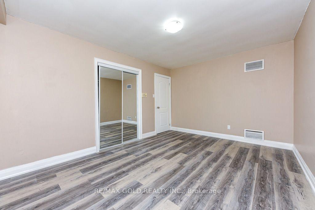 Photo 26 of 7624 Middleshire Drive, Mississauga, Malton — HOMEH