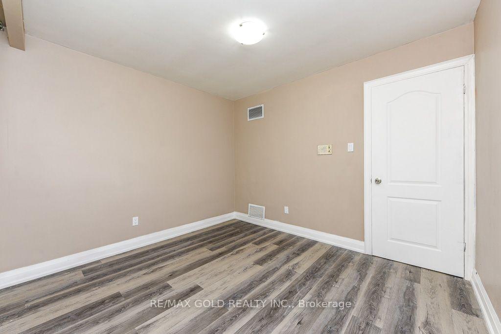 Photo 29 of 7624 Middleshire Drive, Mississauga, Malton — HOMEH