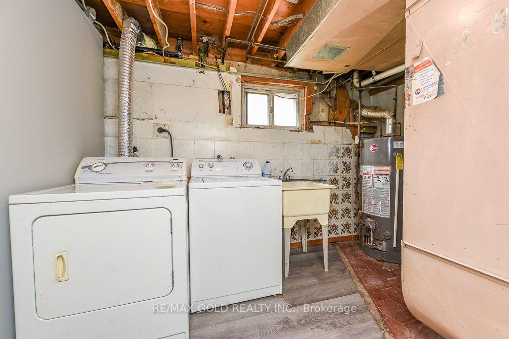 Photo 39 of 7624 Middleshire Drive, Mississauga, Malton — HOMEH