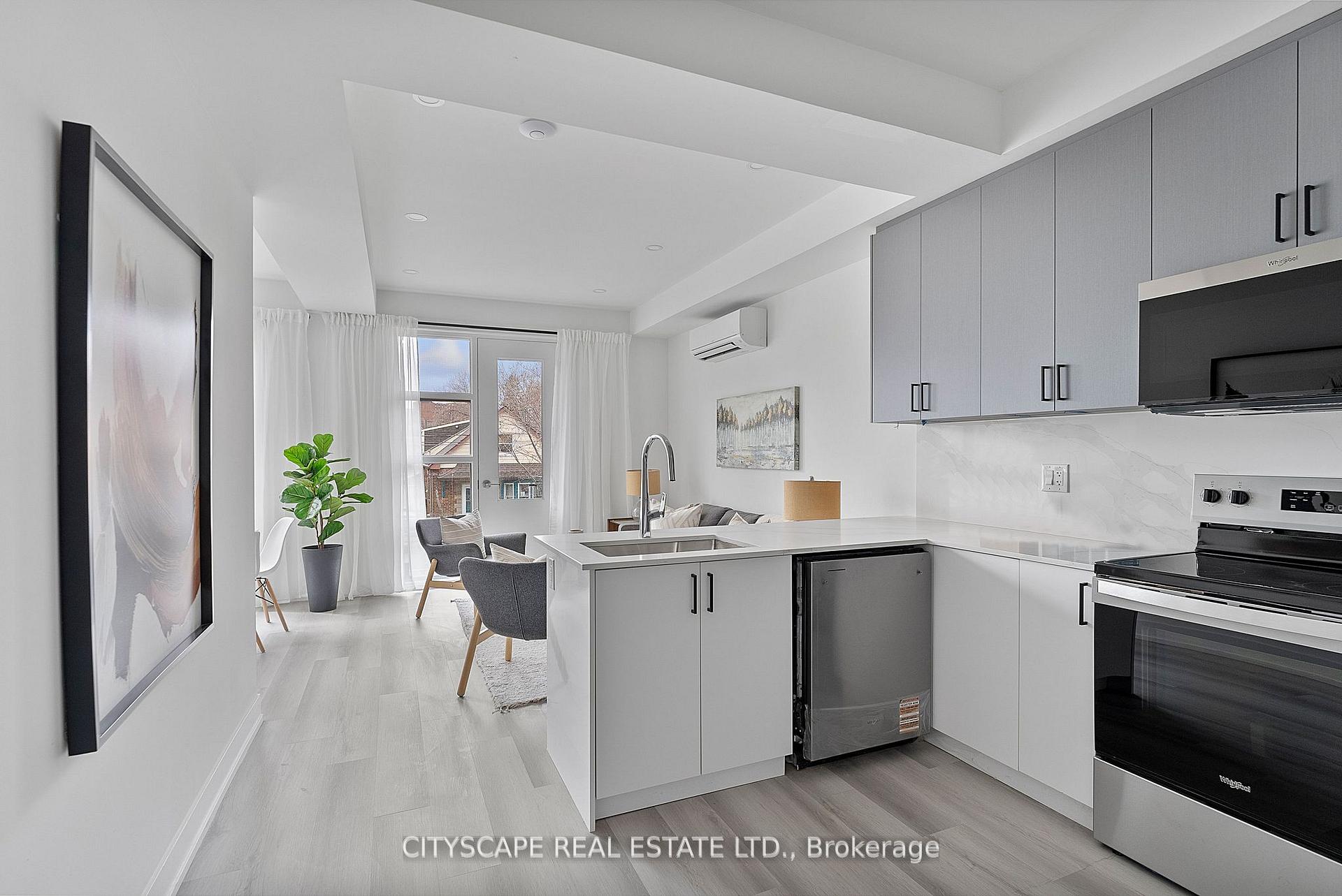 Photo 1 of Unit 3 (Upper), 587 Oakwood Avenue, Toronto, Oakwood Village — HOMEH