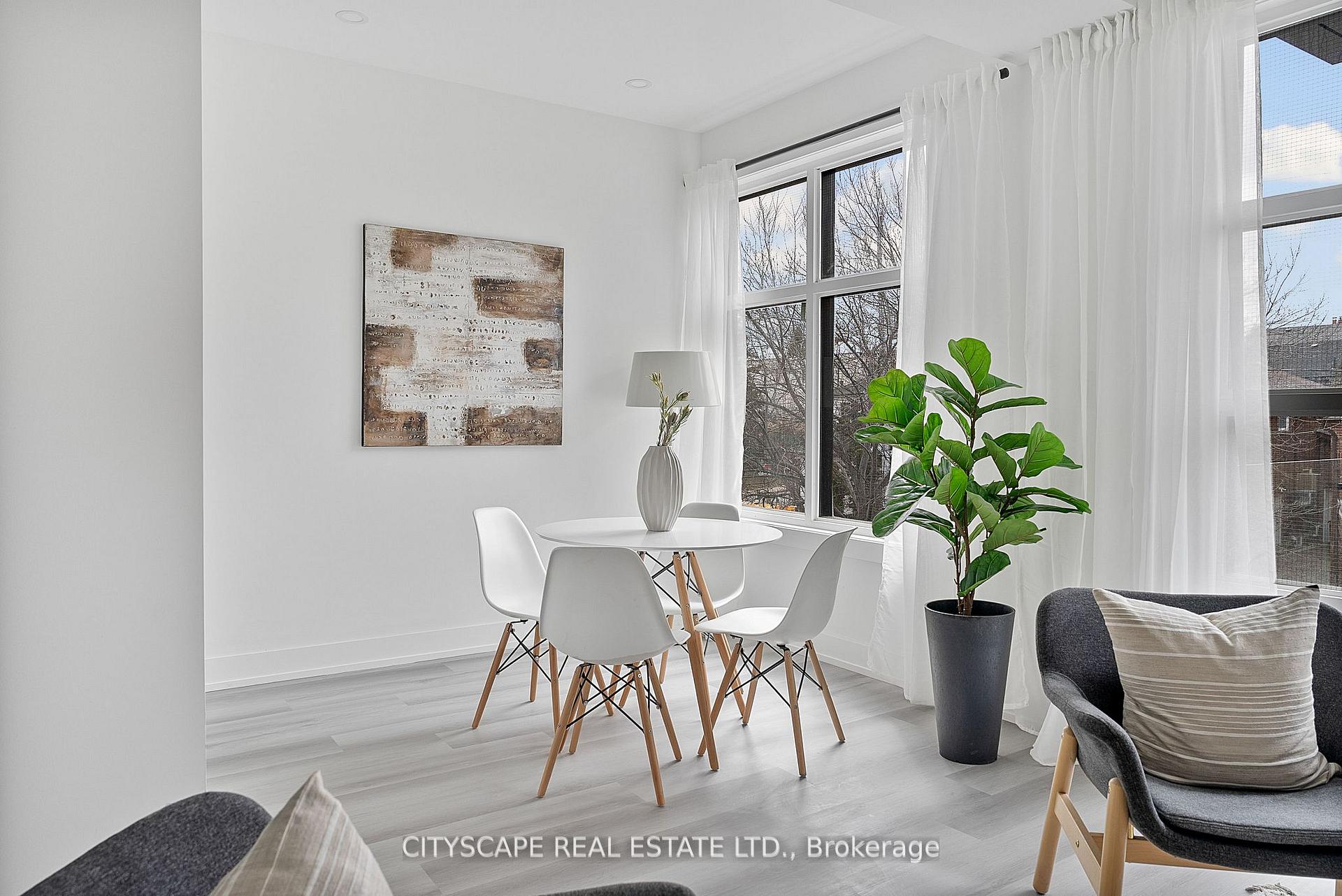 Photo 11 of Unit 3 (Upper), 587 Oakwood Avenue, Toronto, Oakwood Village — HOMEH