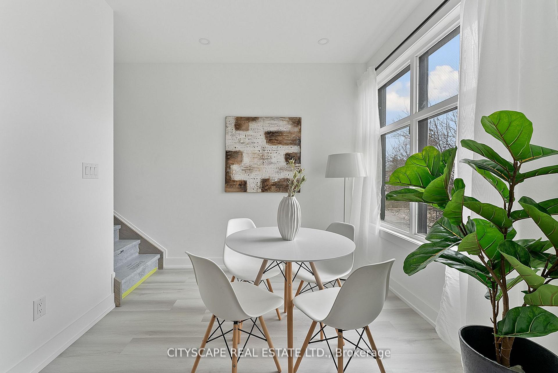 Photo 13 of Unit 3 (Upper), 587 Oakwood Avenue, Toronto, Oakwood Village — HOMEH
