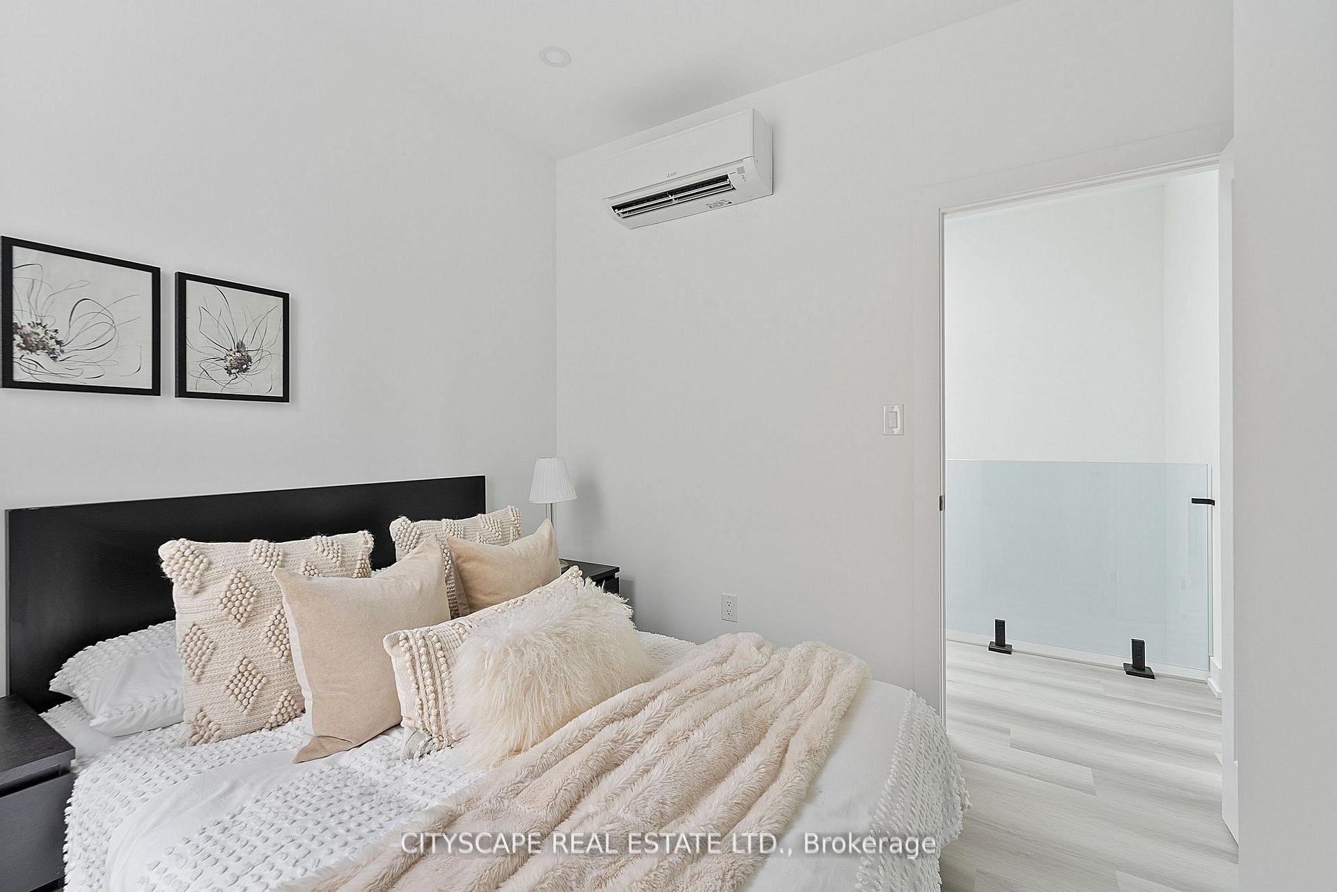 Photo 25 of Unit 3 (Upper), 587 Oakwood Avenue, Toronto, Oakwood Village — HOMEH