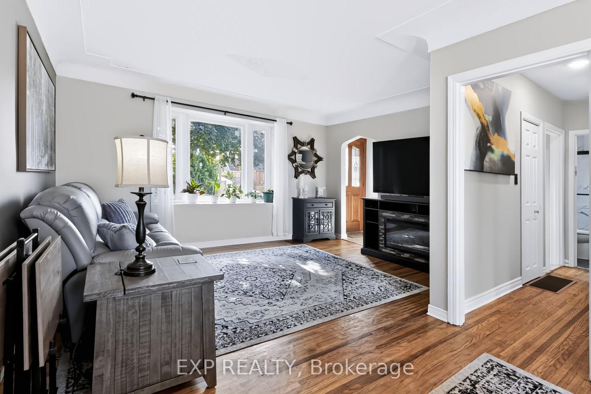 Photo 14 of 164 Charlotte Street, Hamilton, Rosedale — HOMEH