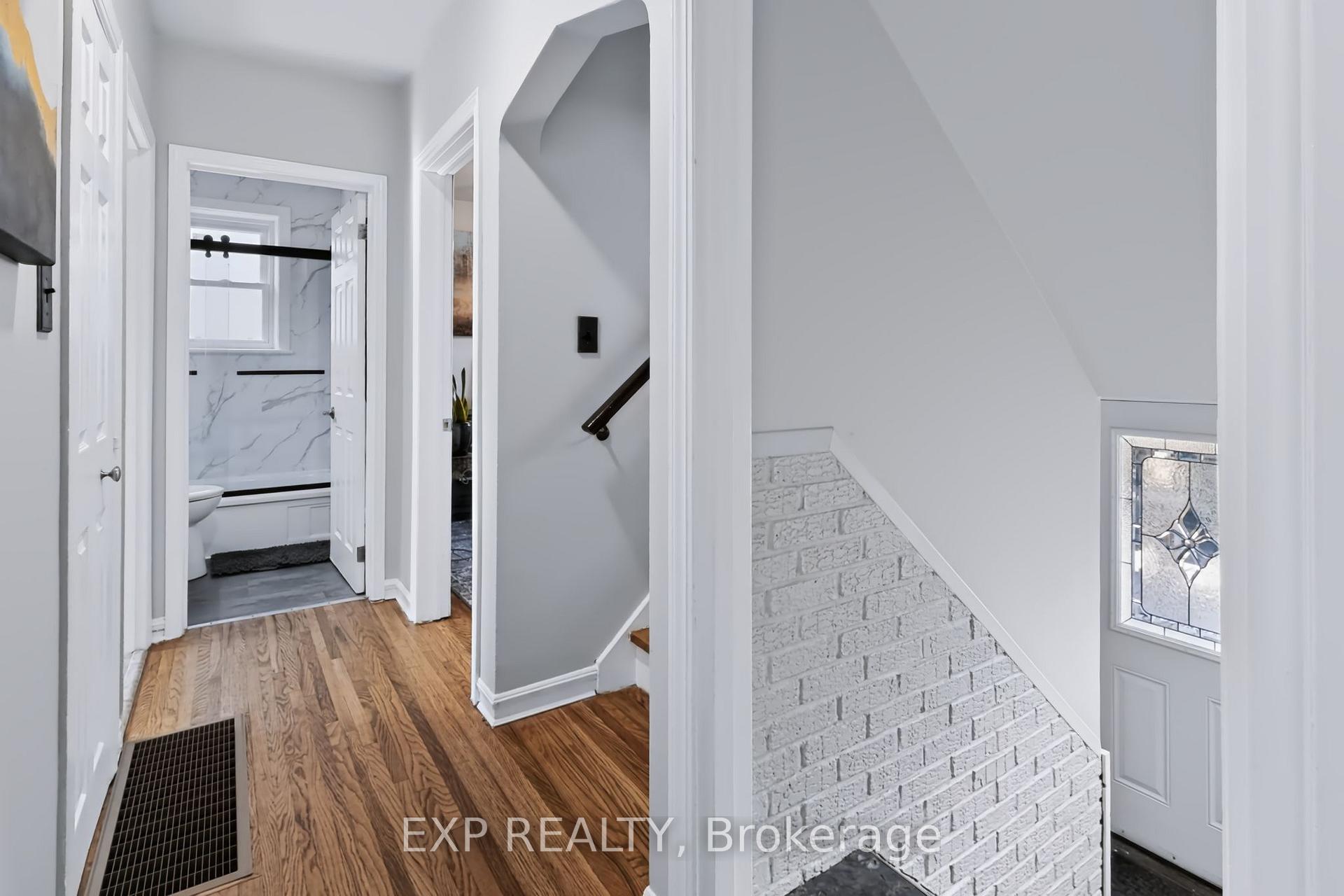 Photo 17 of 164 Charlotte Street, Hamilton, Rosedale — HOMEH