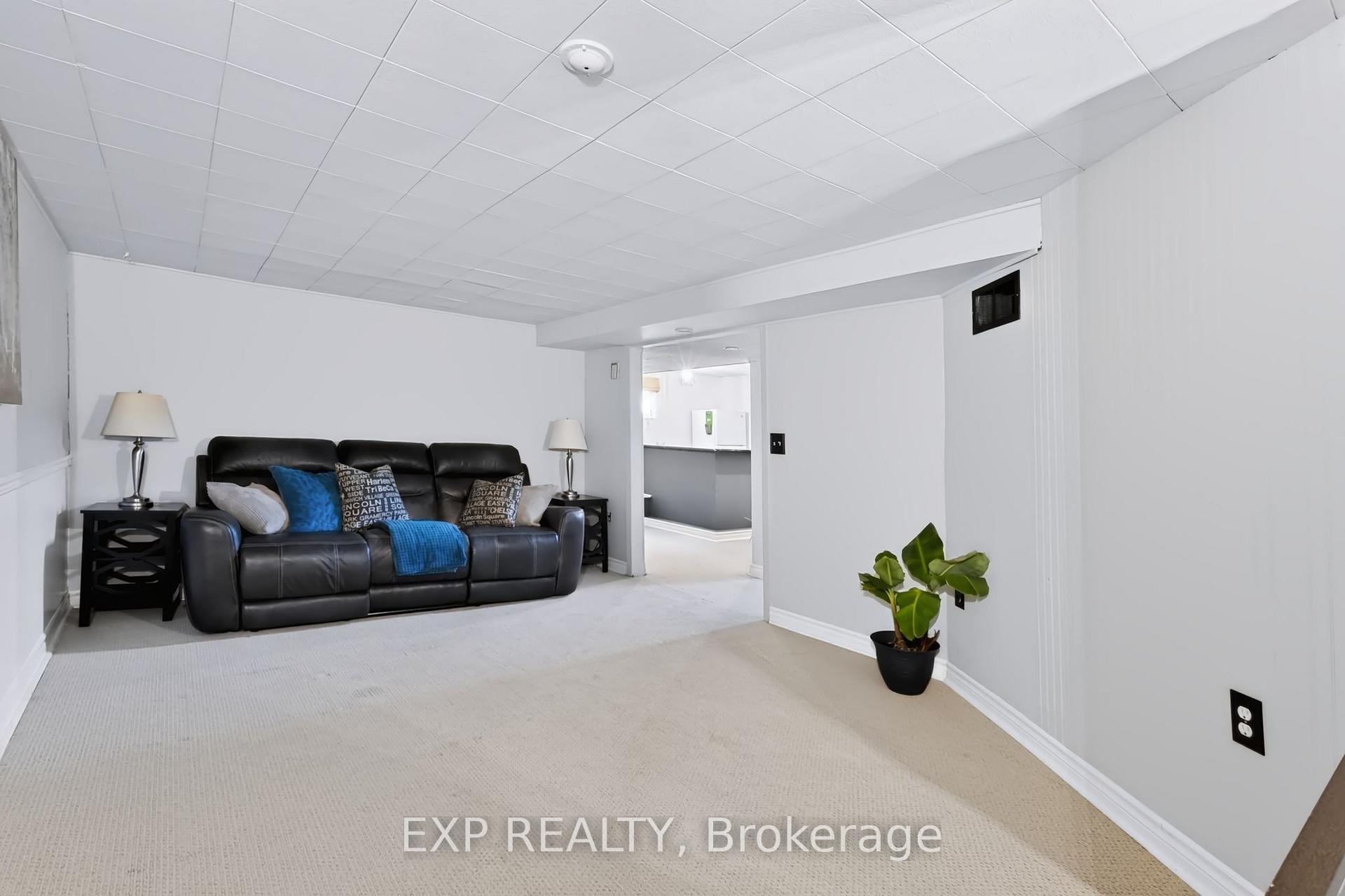 Photo 35 of 164 Charlotte Street, Hamilton, Rosedale — HOMEH