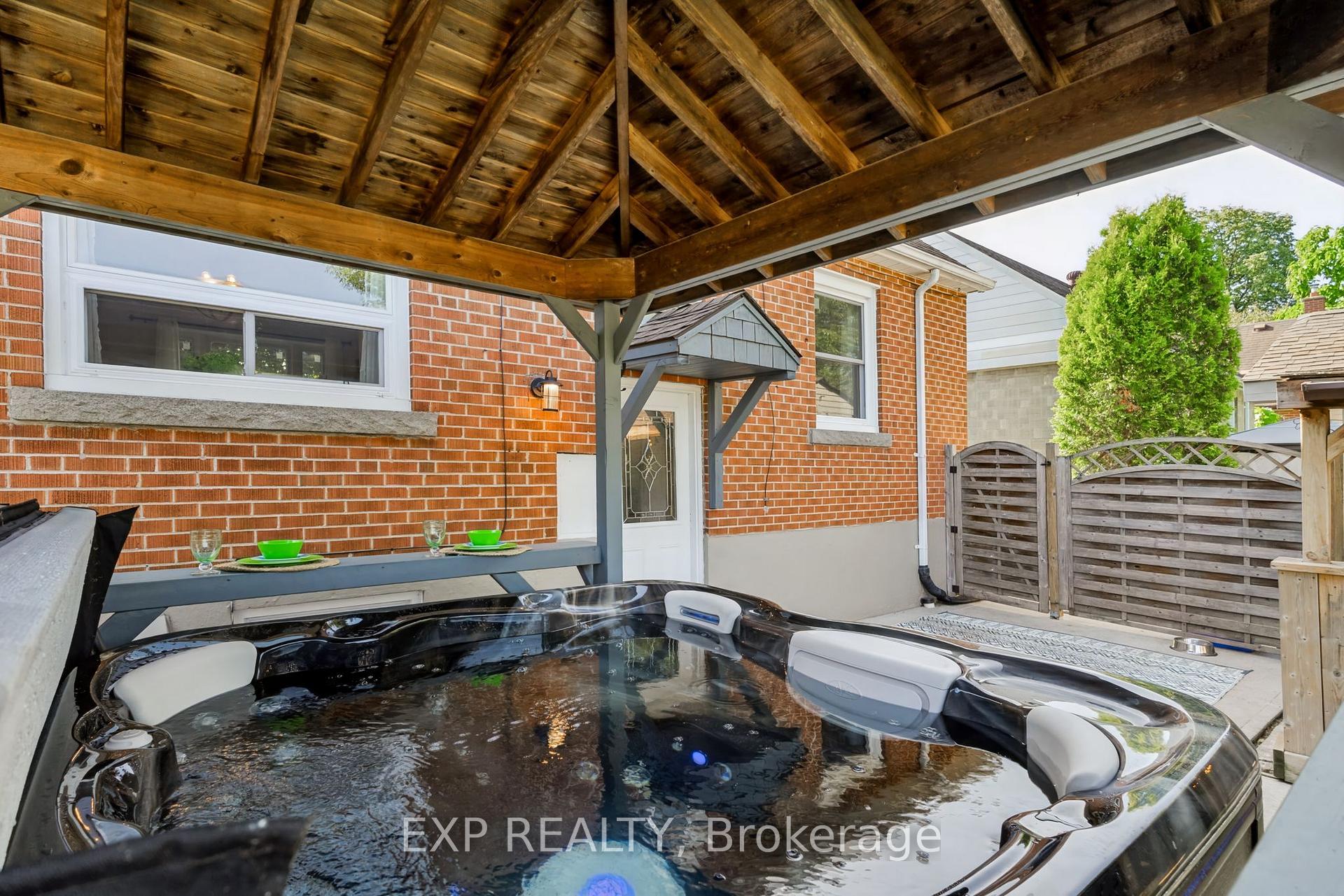 Photo 40 of 164 Charlotte Street, Hamilton, Rosedale — HOMEH