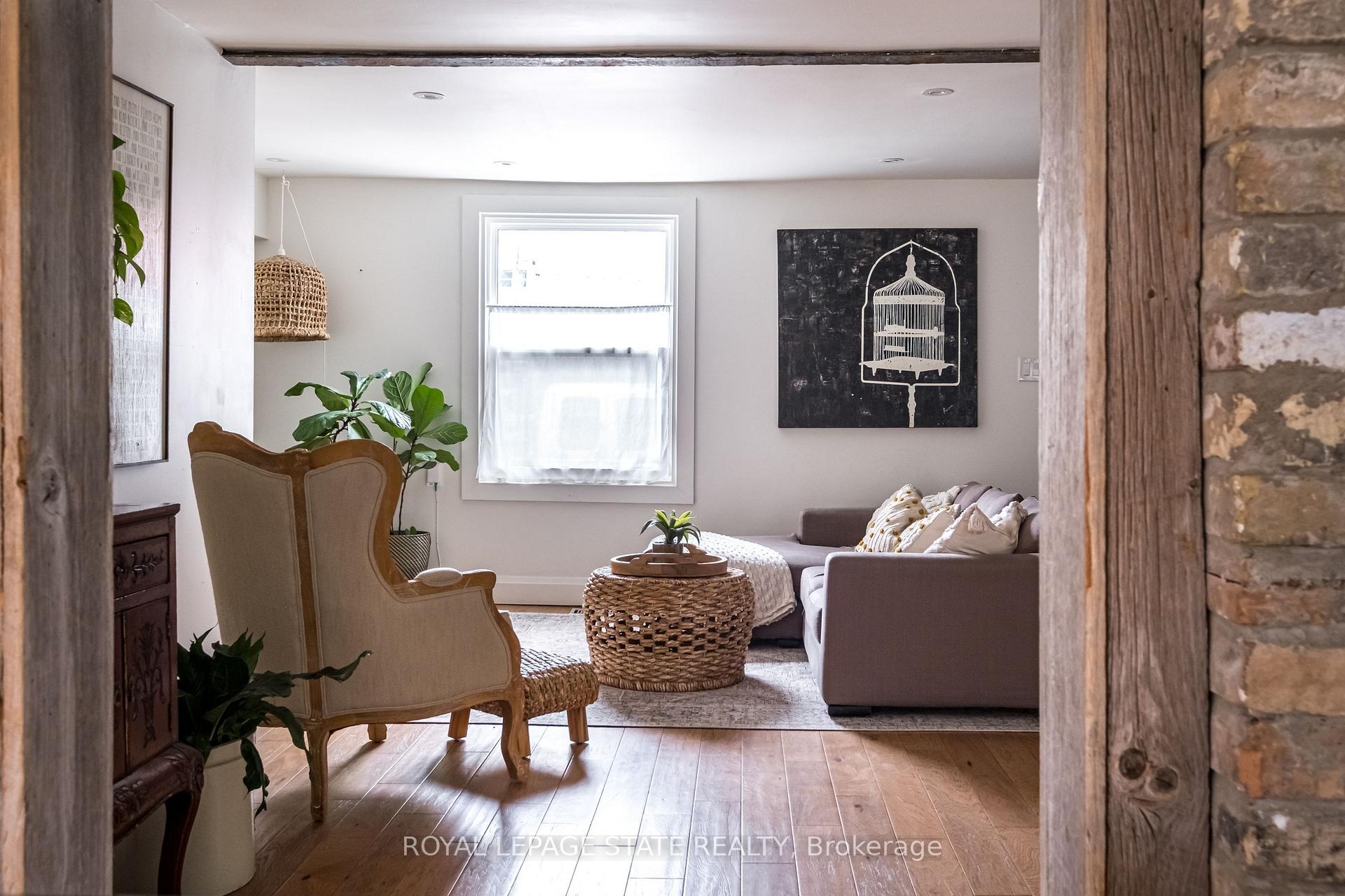 Photo 16 of 39 Park Street E, Hamilton, Dundas — HOMEH