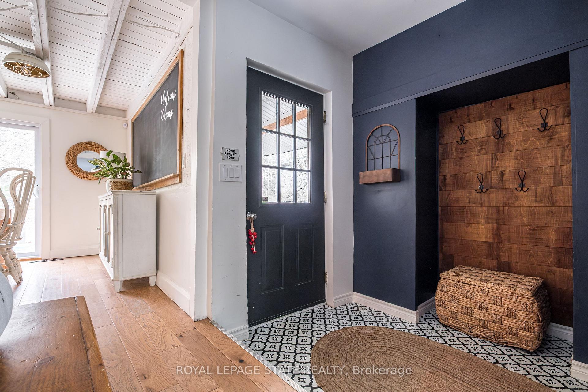 Photo 25 of 39 Park Street E, Hamilton, Dundas — HOMEH