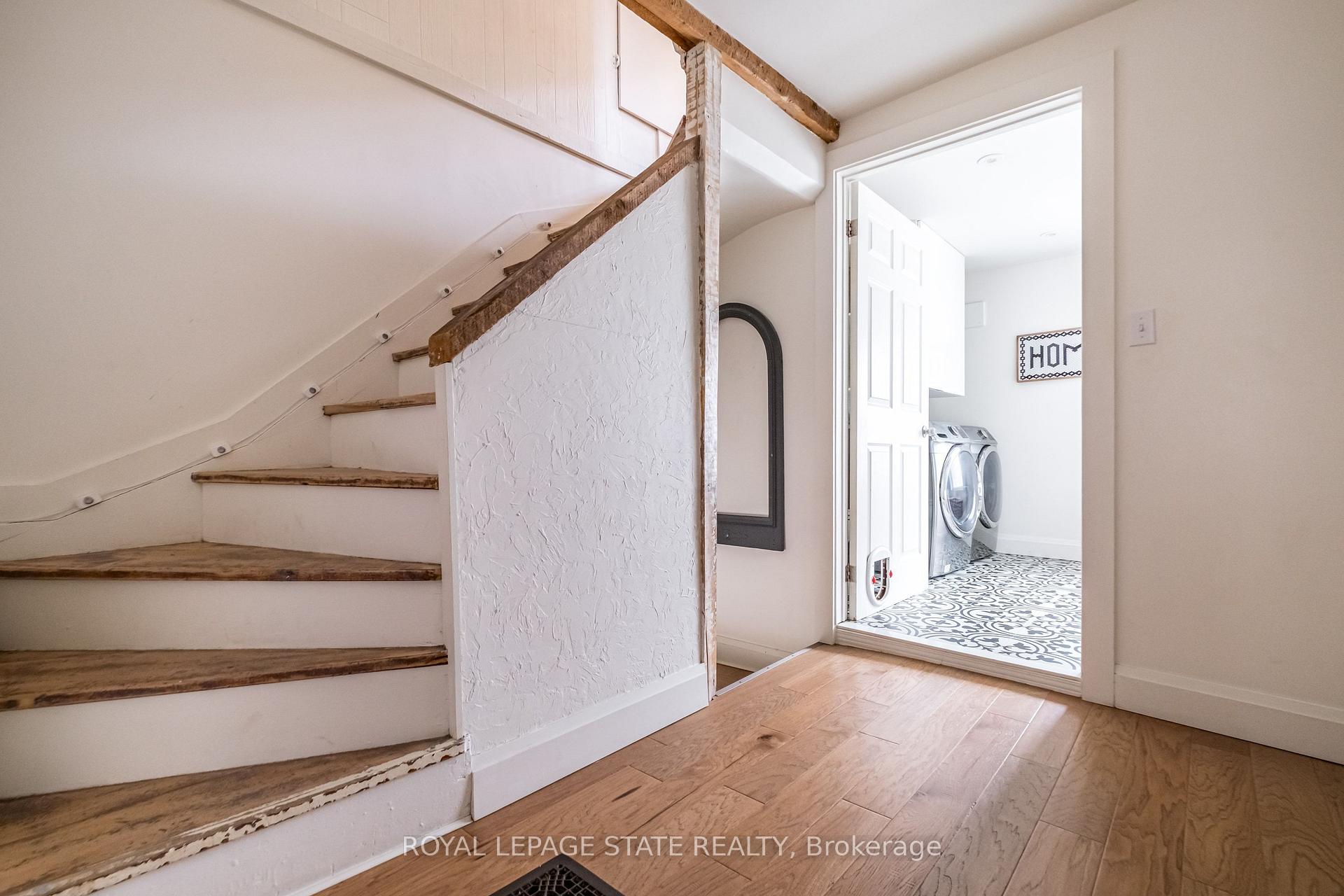 Photo 26 of 39 Park Street E, Hamilton, Dundas — HOMEH