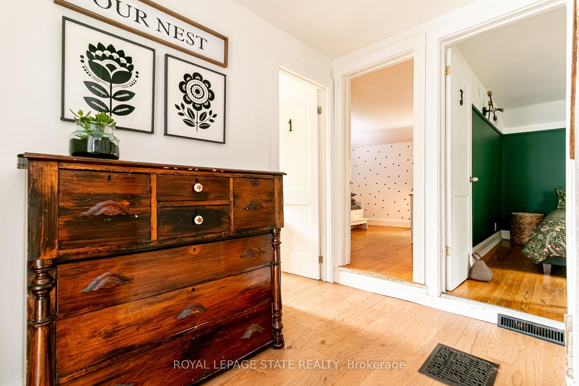 Photo 31 of 39 Park Street E, Hamilton, Dundas — HOMEH