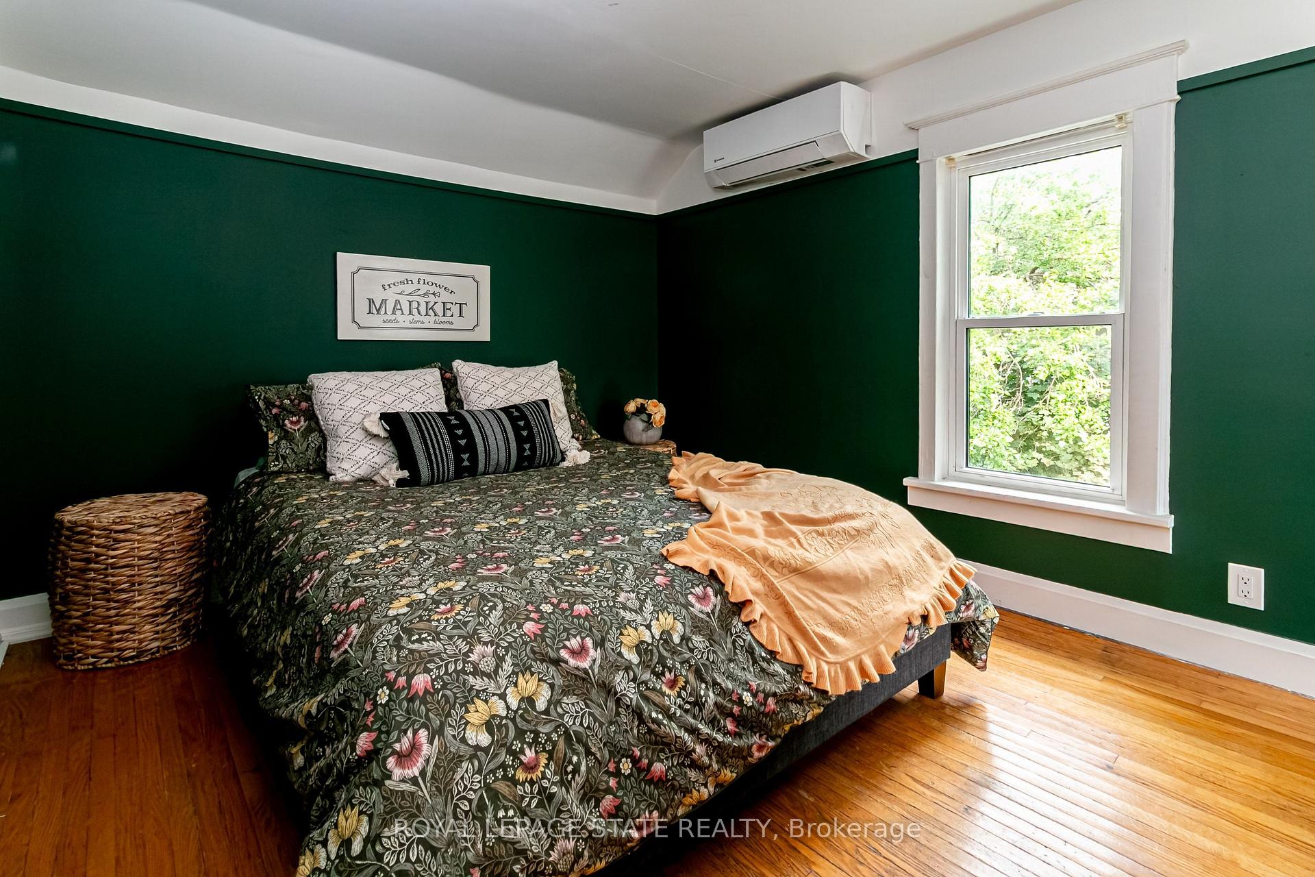 Photo 36 of 39 Park Street E, Hamilton, Dundas — HOMEH