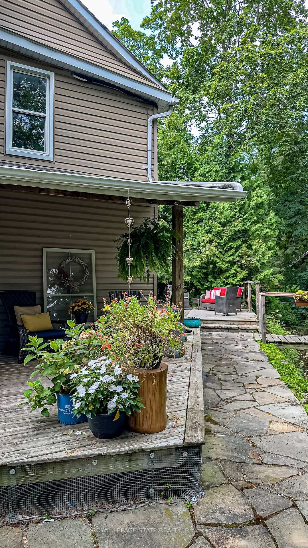 Photo 47 of 39 Park Street E, Hamilton, Dundas — HOMEH