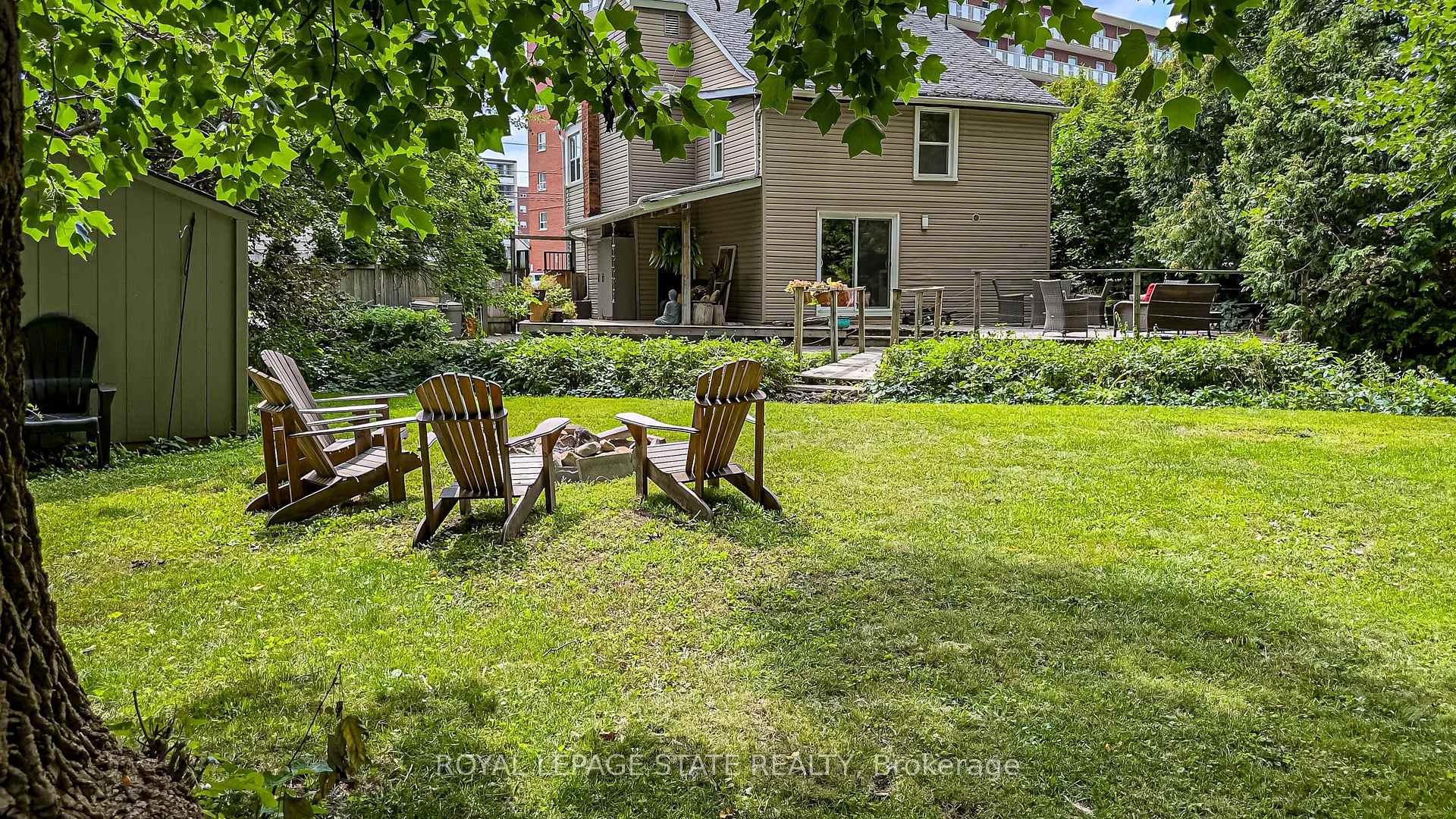 Photo 48 of 39 Park Street E, Hamilton, Dundas — HOMEH