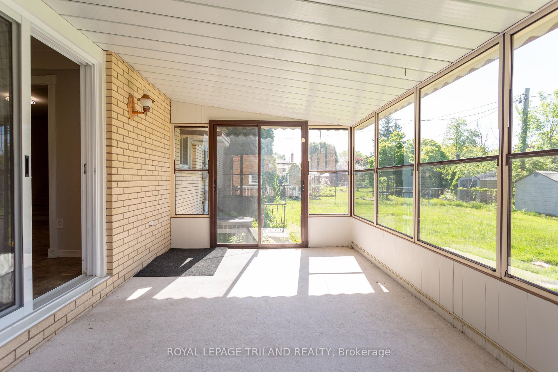 Photo 13 of 8 Croatia Court, St. Thomas — HOMEH