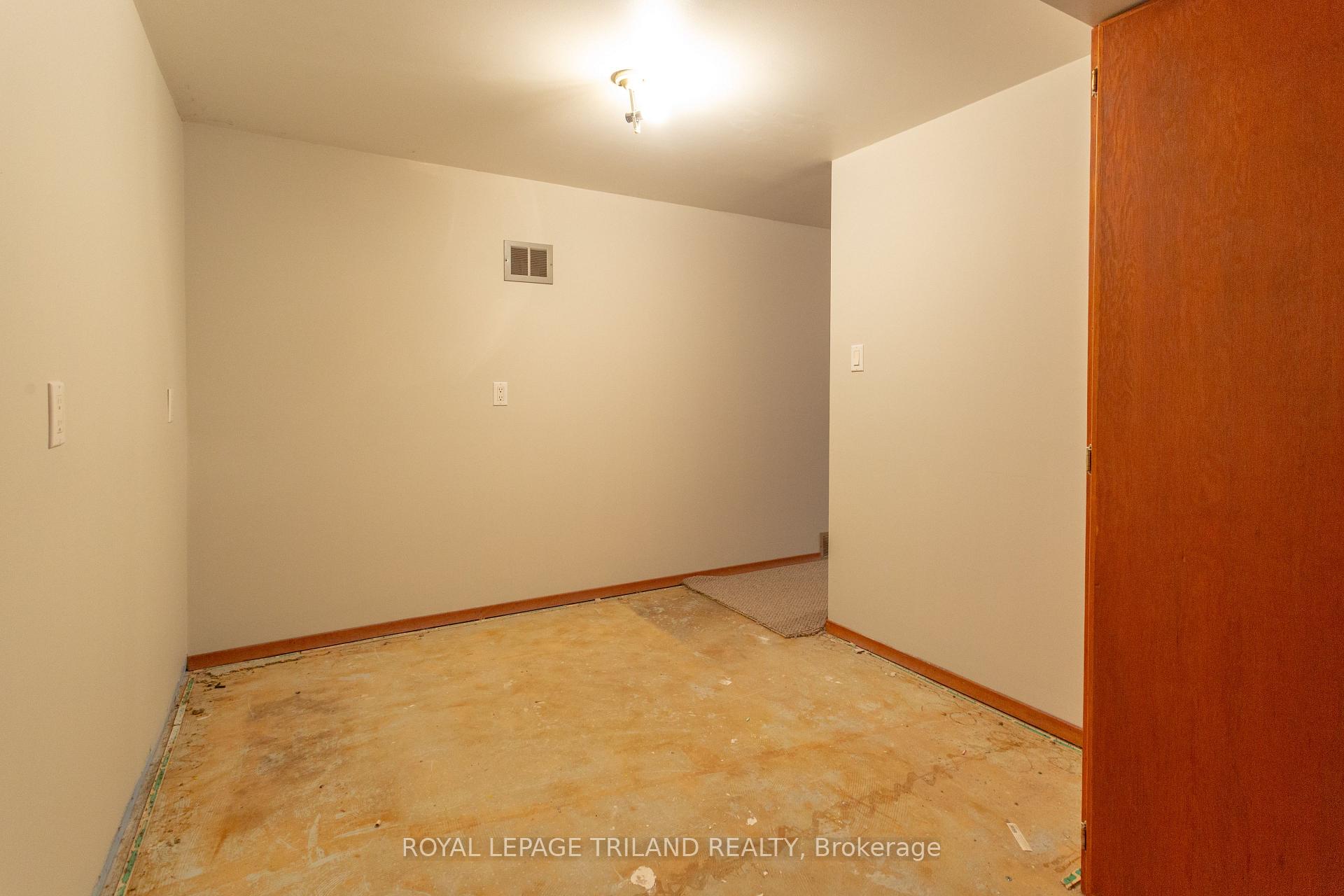 Photo 39 of 8 Croatia Court, St. Thomas — HOMEH