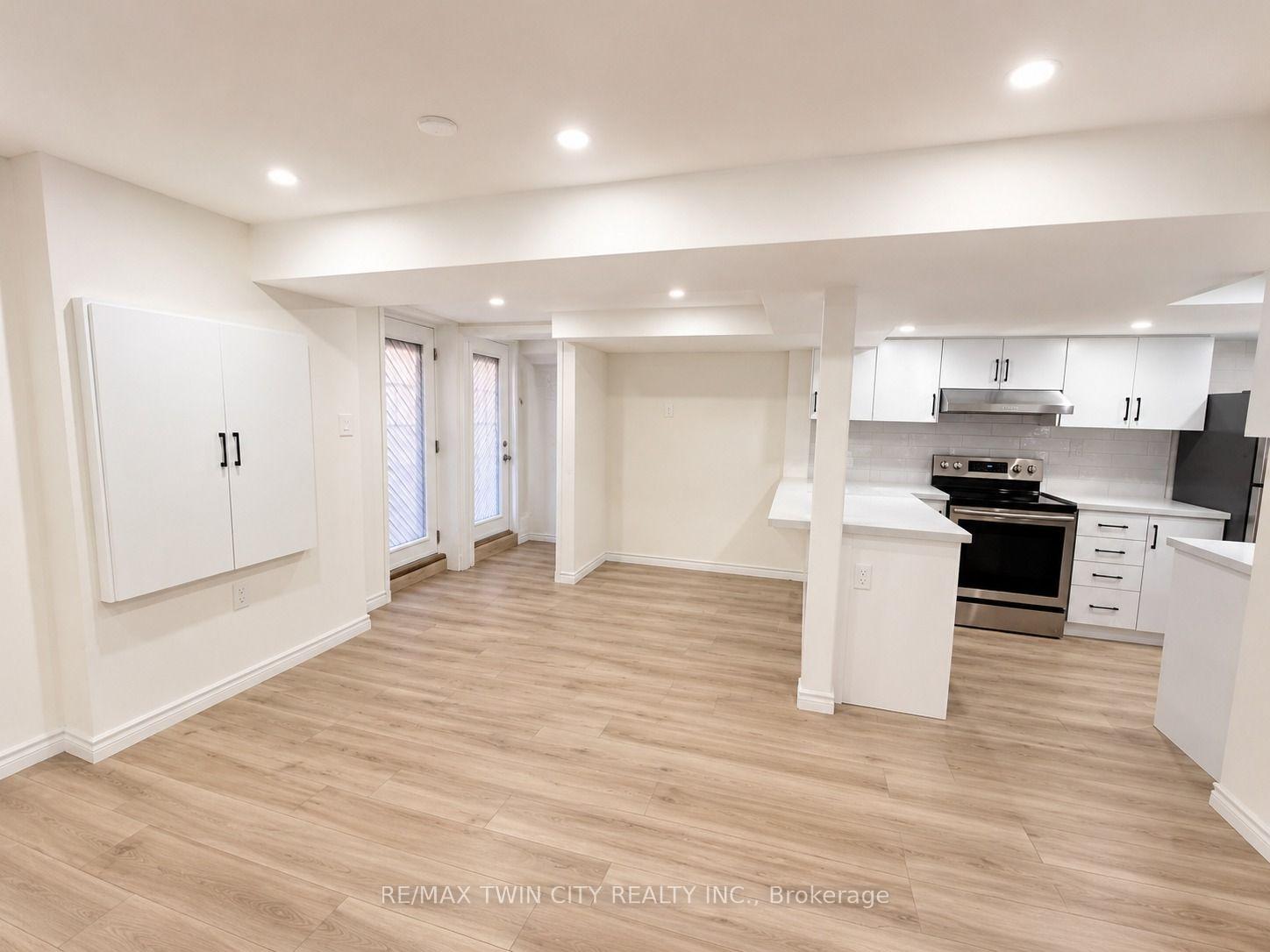 Photo 7 of Unit Basement, 166 Ladyslipper Drive, Waterloo, Columbia Forest/Clair Hills — HOMEH