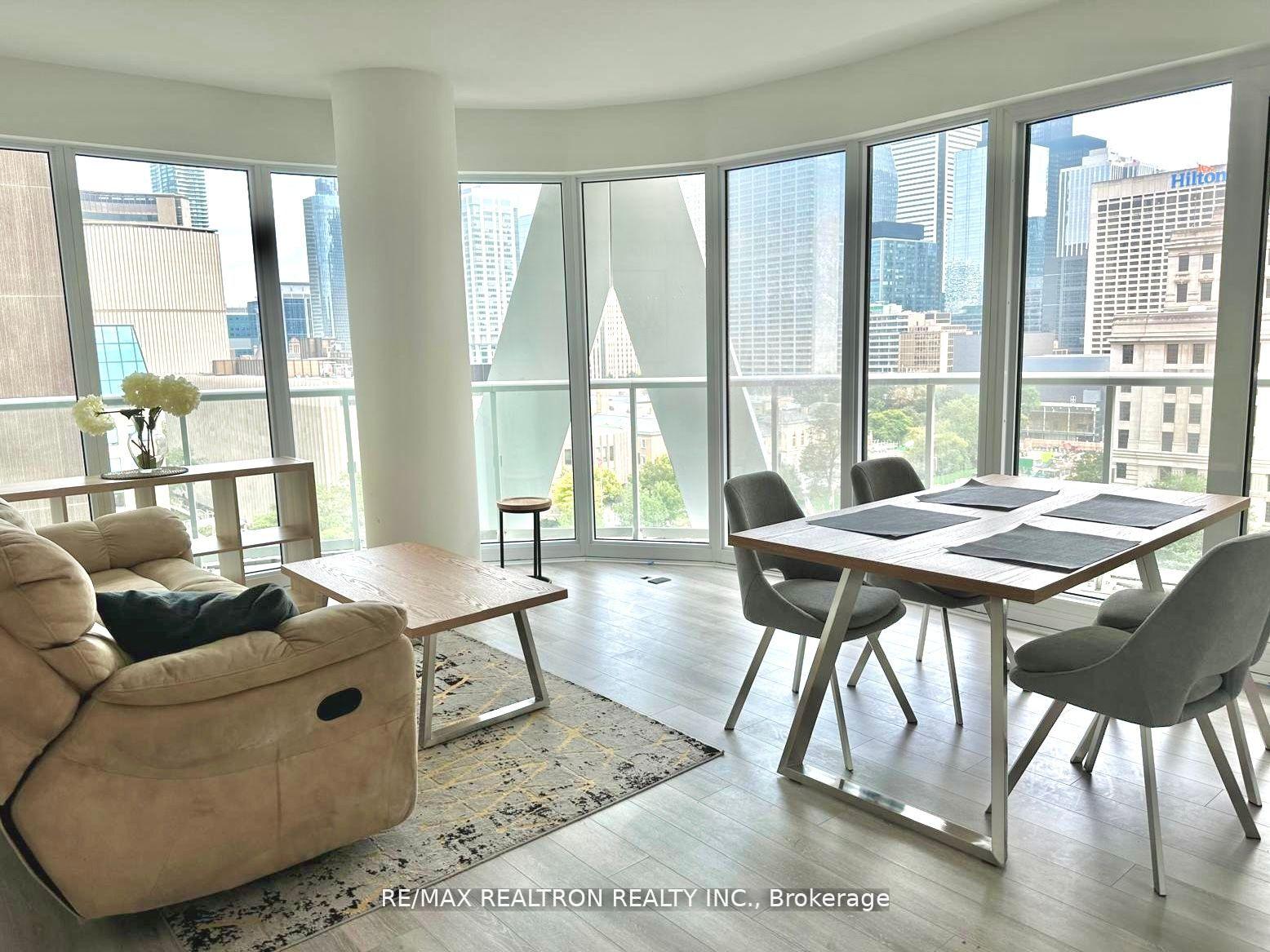 Photo 2 of Unit 926, 230 Simcoe Street, Toronto, University — HOMEH