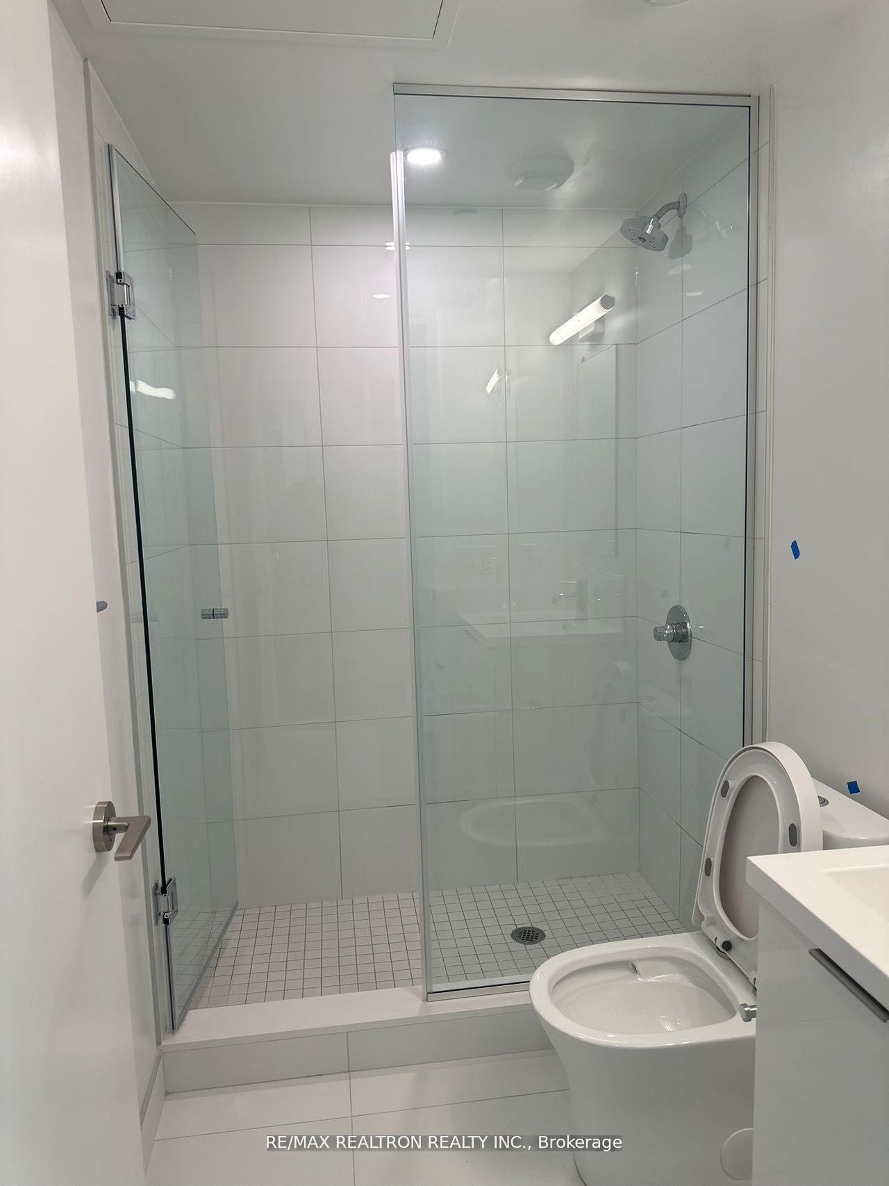 Photo 12 of Unit 926, 230 Simcoe Street, Toronto, University — HOMEH