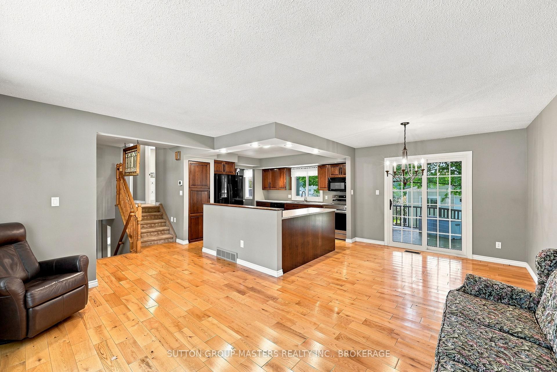 Photo 17 of 795 Safari Drive, Kingston, North of Taylor-Kidd Blvd — HOMEH
