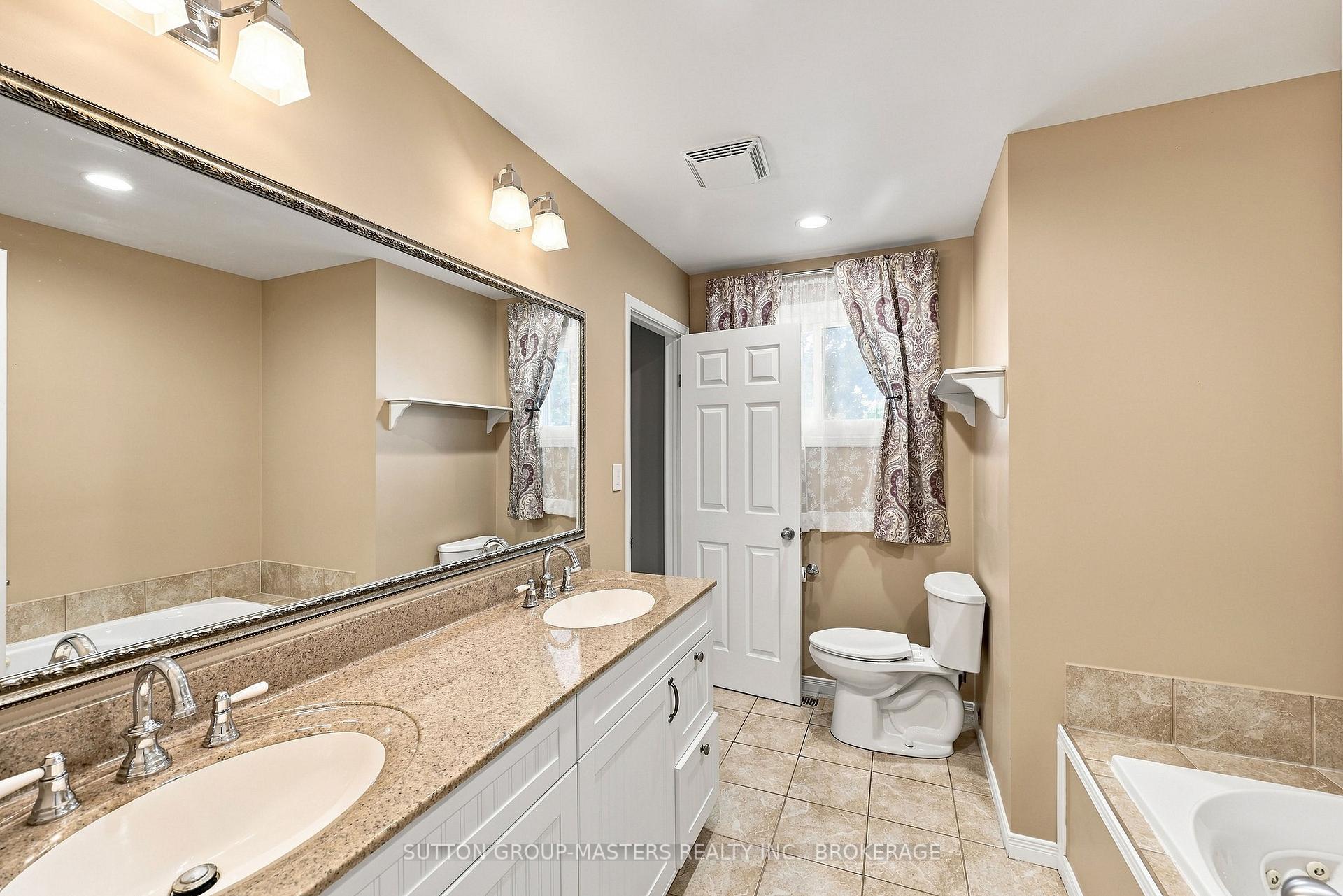 Photo 26 of 795 Safari Drive, Kingston, North of Taylor-Kidd Blvd — HOMEH