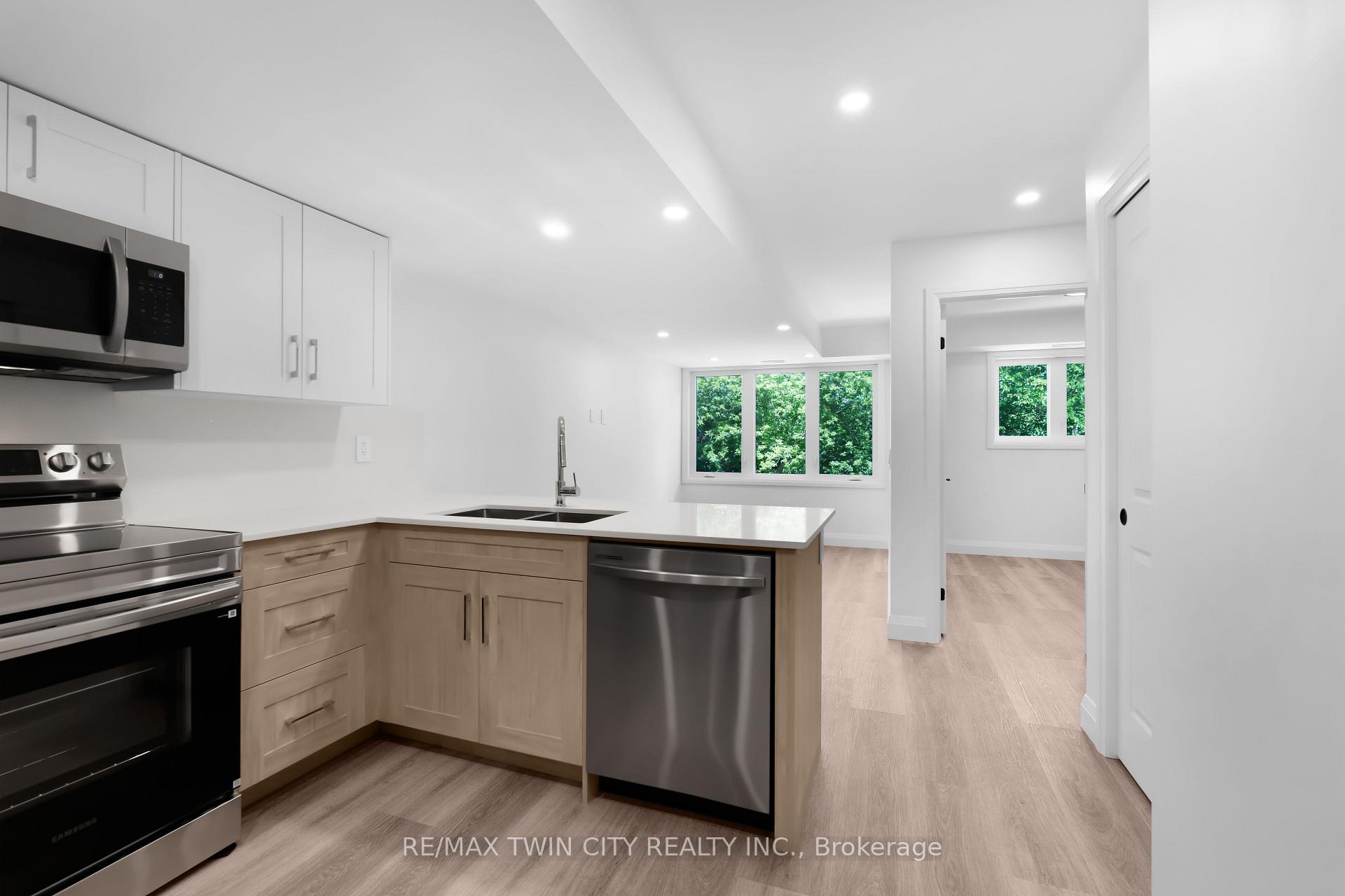 Photo 10 of Unit 3, 220 Heiman Street, Kitchener, Southdale — HOMEH