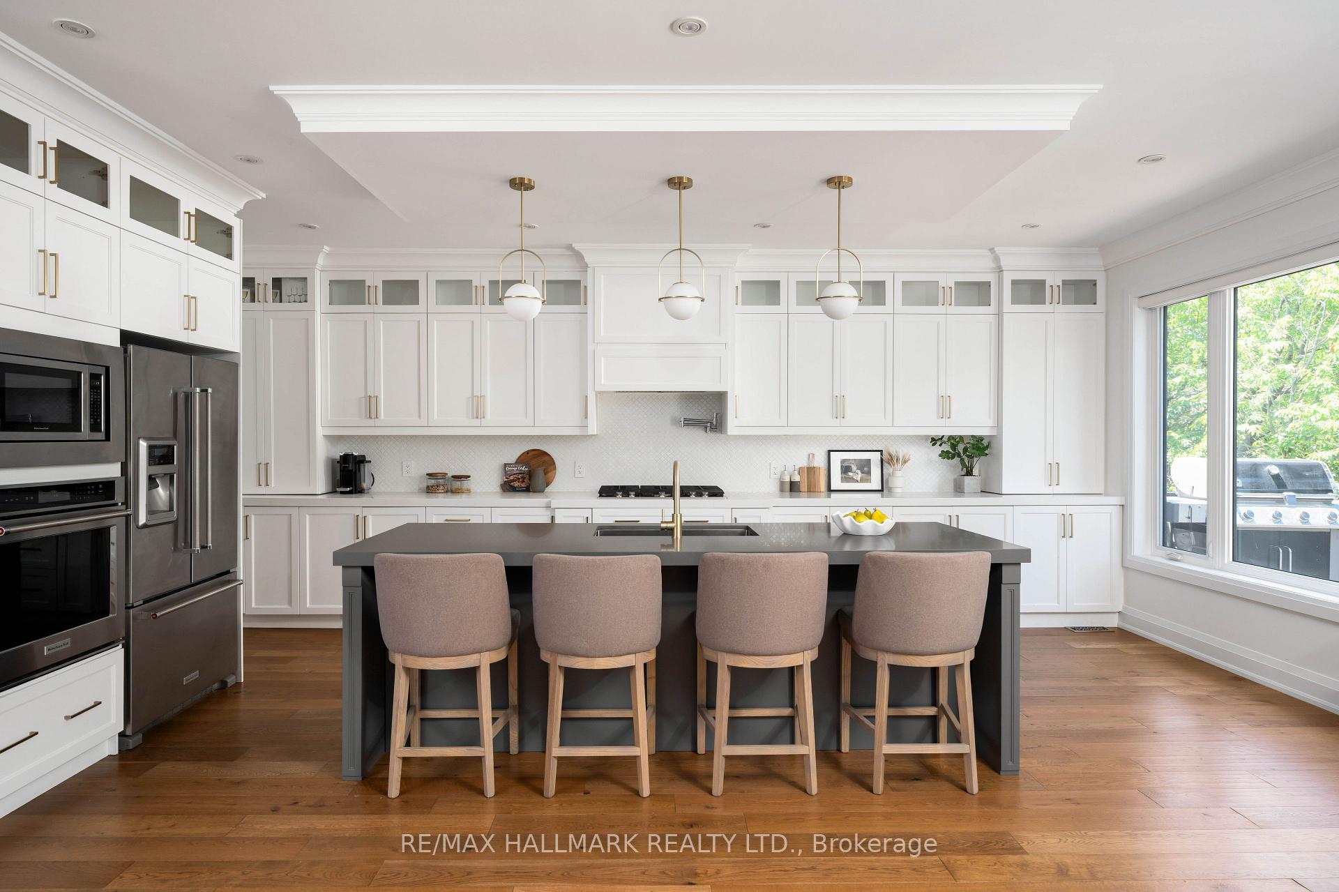 Photo 12 of 136 Glenwood Crescent, Toronto, O'Connor-Parkview — HOMEH