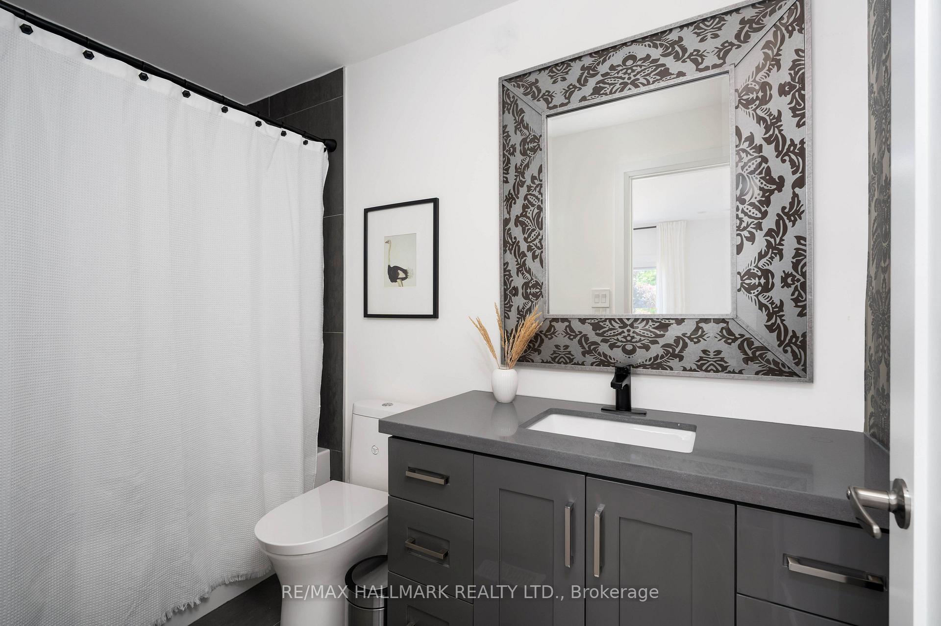 Photo 29 of 136 Glenwood Crescent, Toronto, O'Connor-Parkview — HOMEH