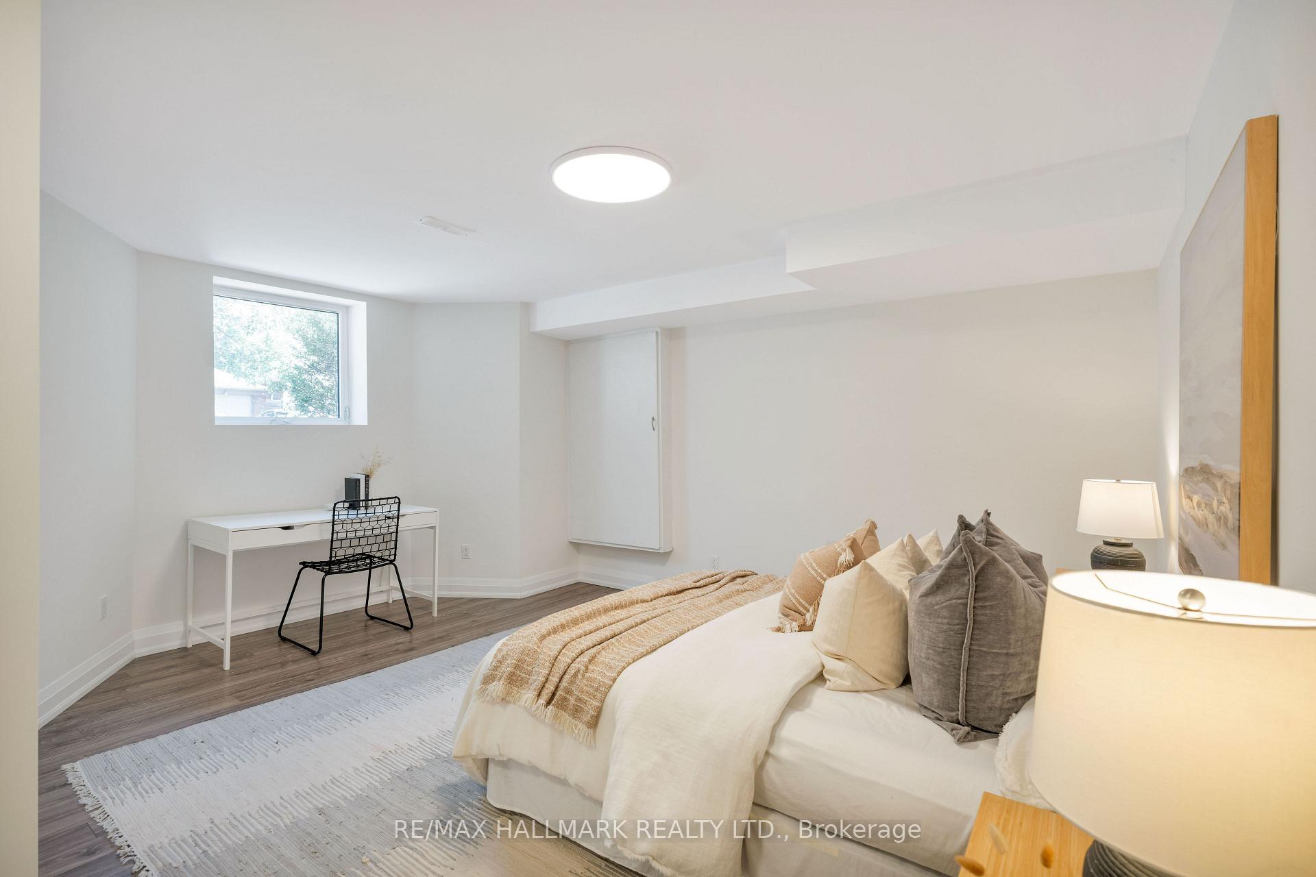 Photo 38 of 136 Glenwood Crescent, Toronto, O'Connor-Parkview — HOMEH