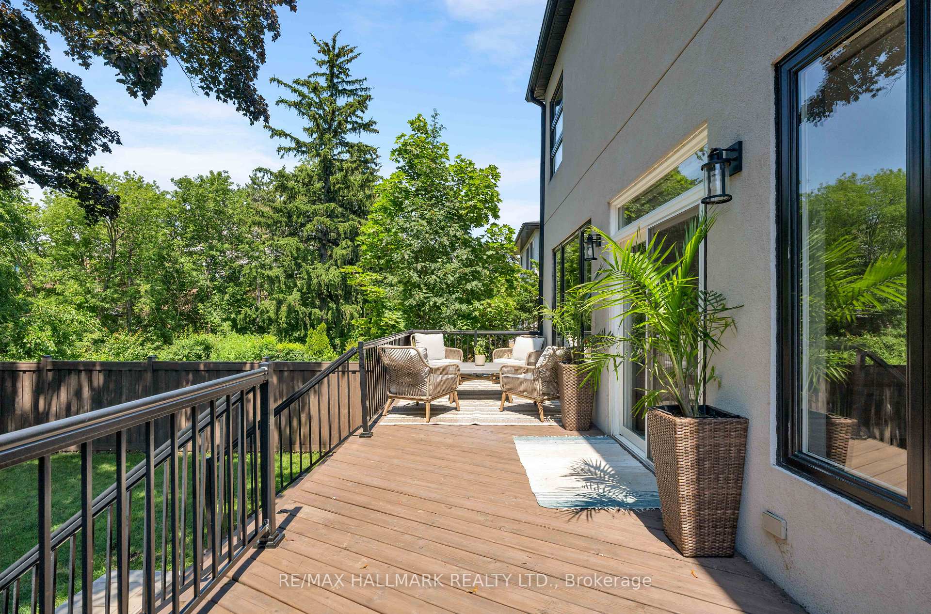 Photo 42 of 136 Glenwood Crescent, Toronto, O'Connor-Parkview — HOMEH