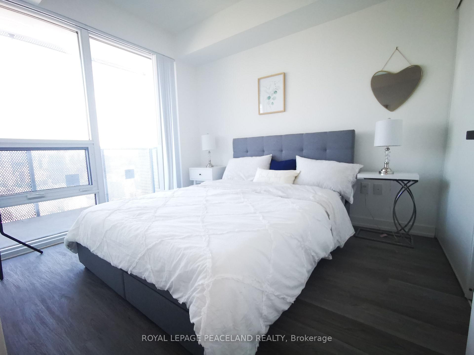 Photo 5 of Unit 3002, 55 Cooper Street, Toronto, Waterfront Communities — HOMEH