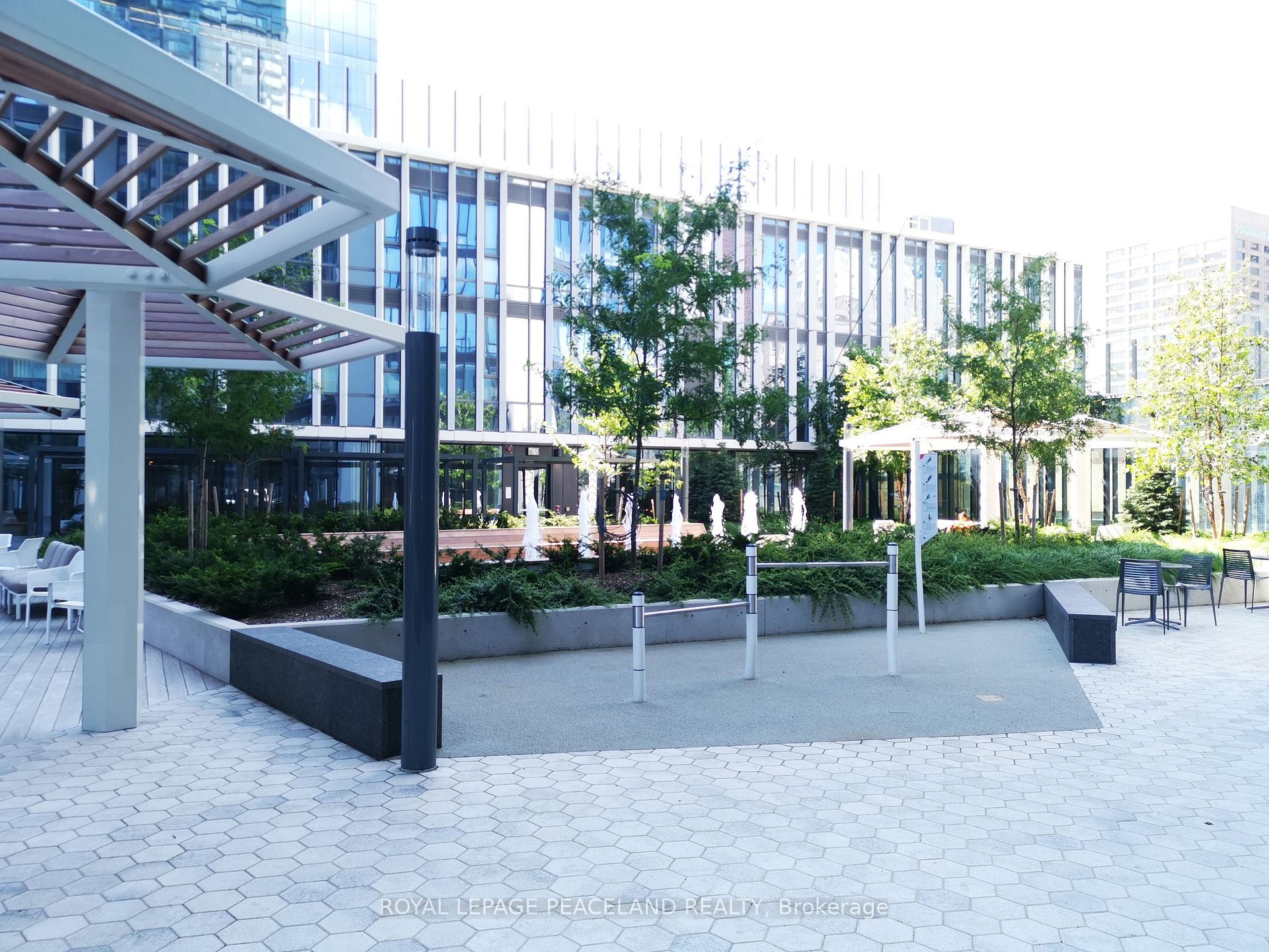 Photo 10 of Unit 3002, 55 Cooper Street, Toronto, Waterfront Communities — HOMEH
