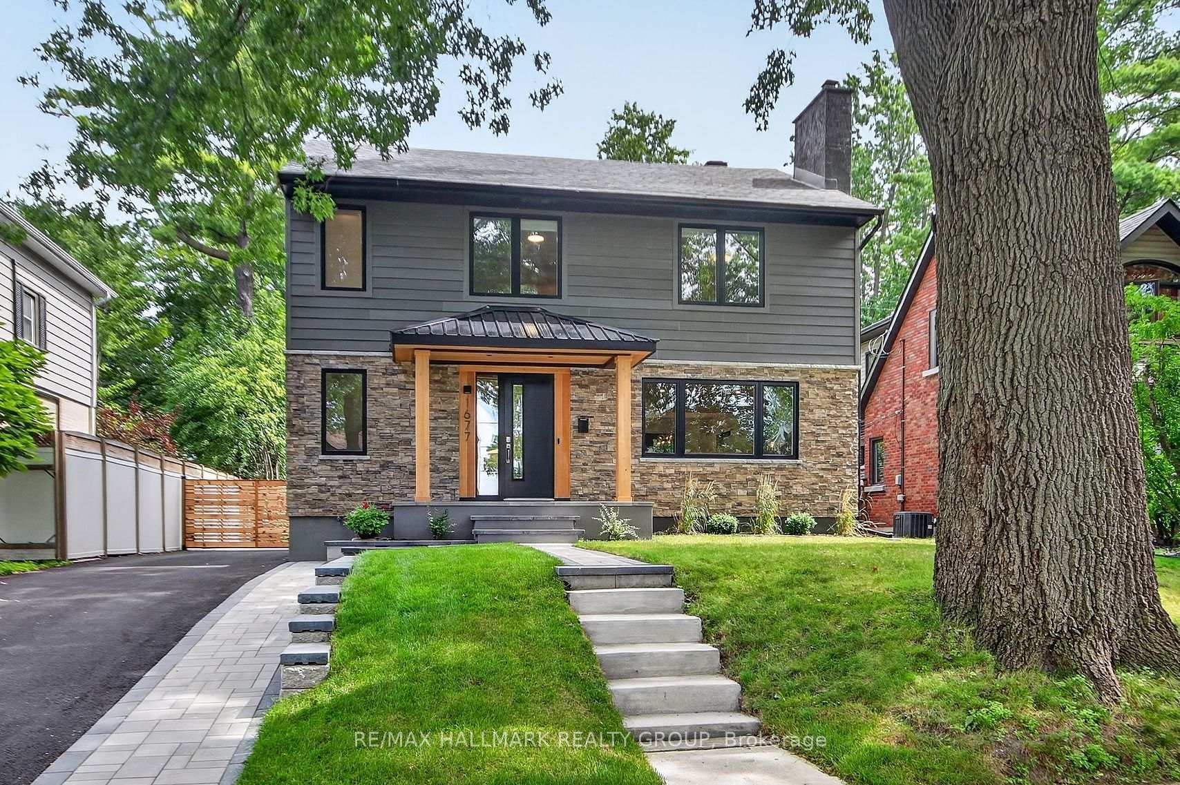 Photo 1 of 1677 Abbey Road, Ottawa, Riverview Park — HOMEH