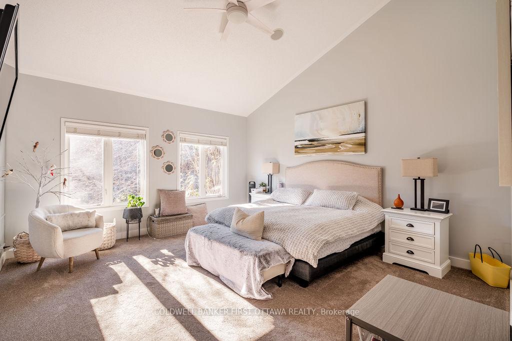 Photo 23 of 87 Wolff Crescent, Arnprior, Arnprior — HOMEH