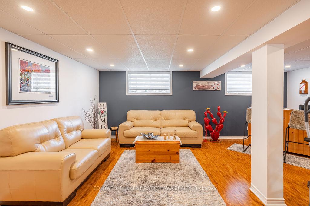 Photo 33 of 87 Wolff Crescent, Arnprior, Arnprior — HOMEH