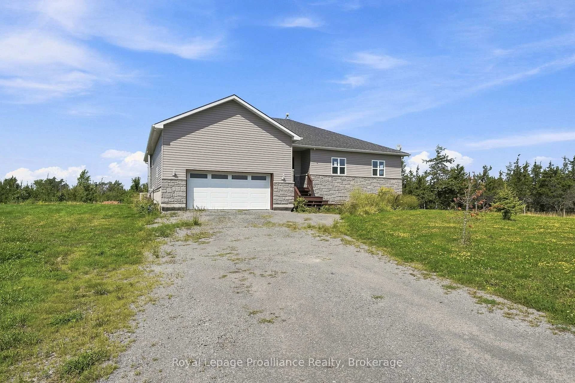 Photo of 402 Black Road