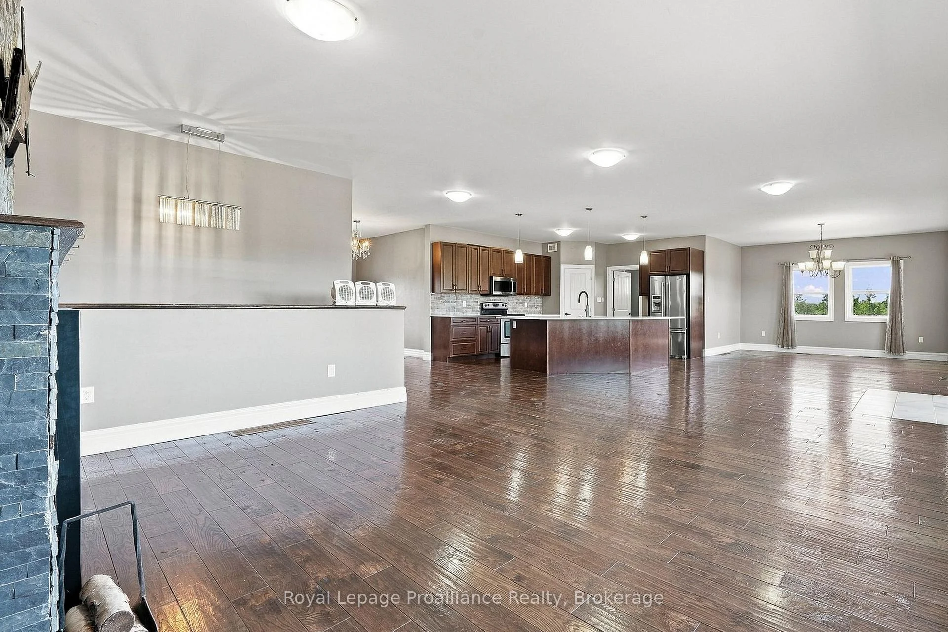 Photo 9 of 402 Black Road, Prince Edward County, Sophiasburg Ward — HOMEH