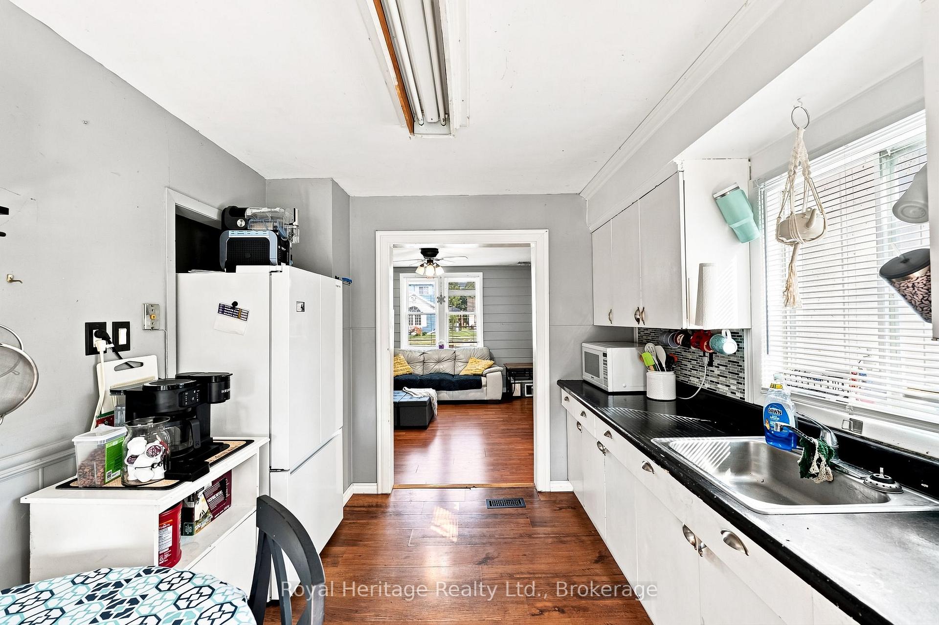 Photo 12 of 21 Price Street W, Brighton — HOMEH